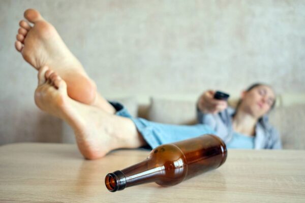 Co niszczy alkohol w codziennym funkcjonowaniu